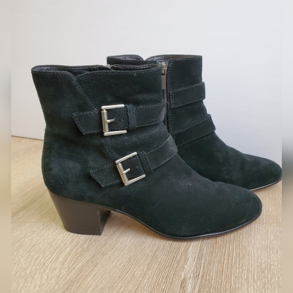 Clarks Ceara Chloe Womens Black Suede Two-Buckle Straps Side Zip Ankle Boots 8M